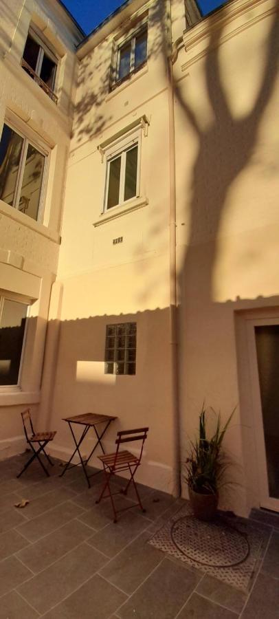 Suite Grand Siecle Ch - Reims Centre Ville מראה חיצוני תמונה